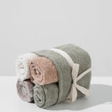 Set of cotton towels in a basket - MIX (4 PCS, 35 x 35 cm)