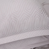 Two-sided satin bedding set made of 400 thread count cotton and tencel fiber