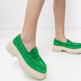 Women's shoes