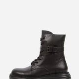 Women's leather shoes