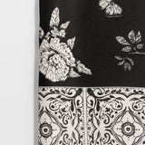 Women’s scarf