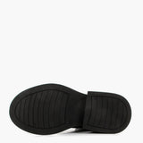 Women's leather shoes
