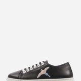 Women's casual shoes