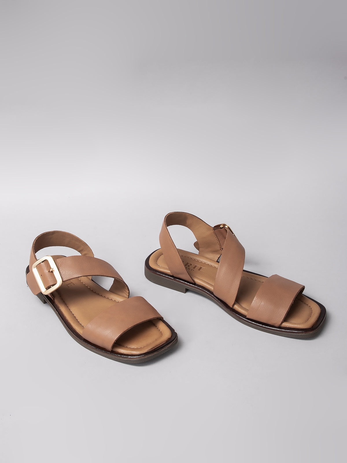 Women's leather sandals