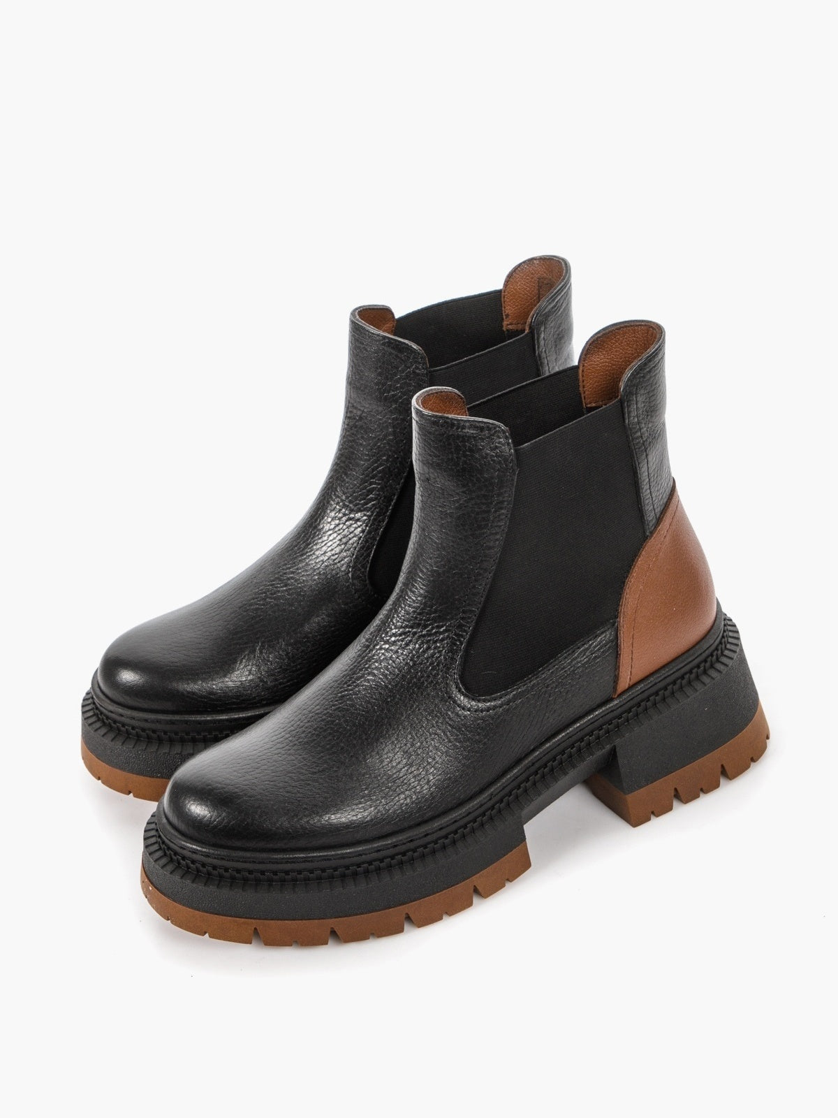 Women's leather shoes