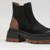 Women's leather shoes