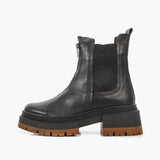 Women's leather shoes