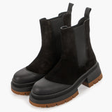 Women's leather shoes