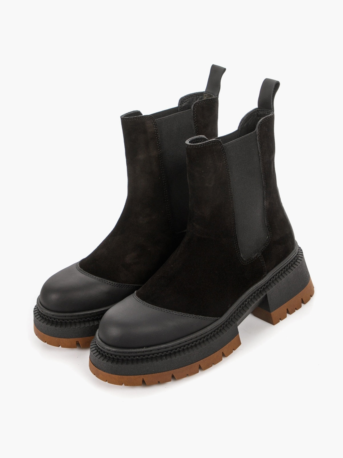 Women's leather shoes