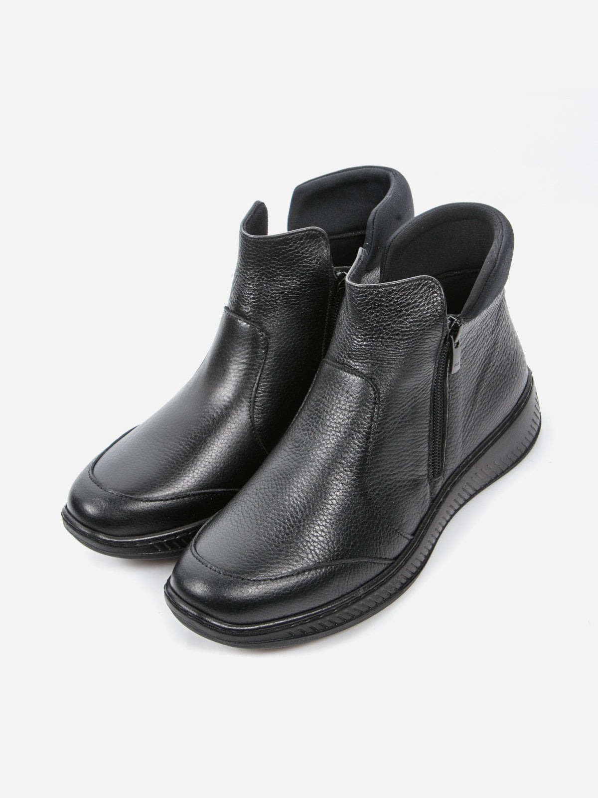 Women's leather shoes