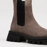Women's leather shoes