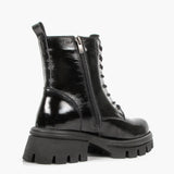 Women's leather shoes
