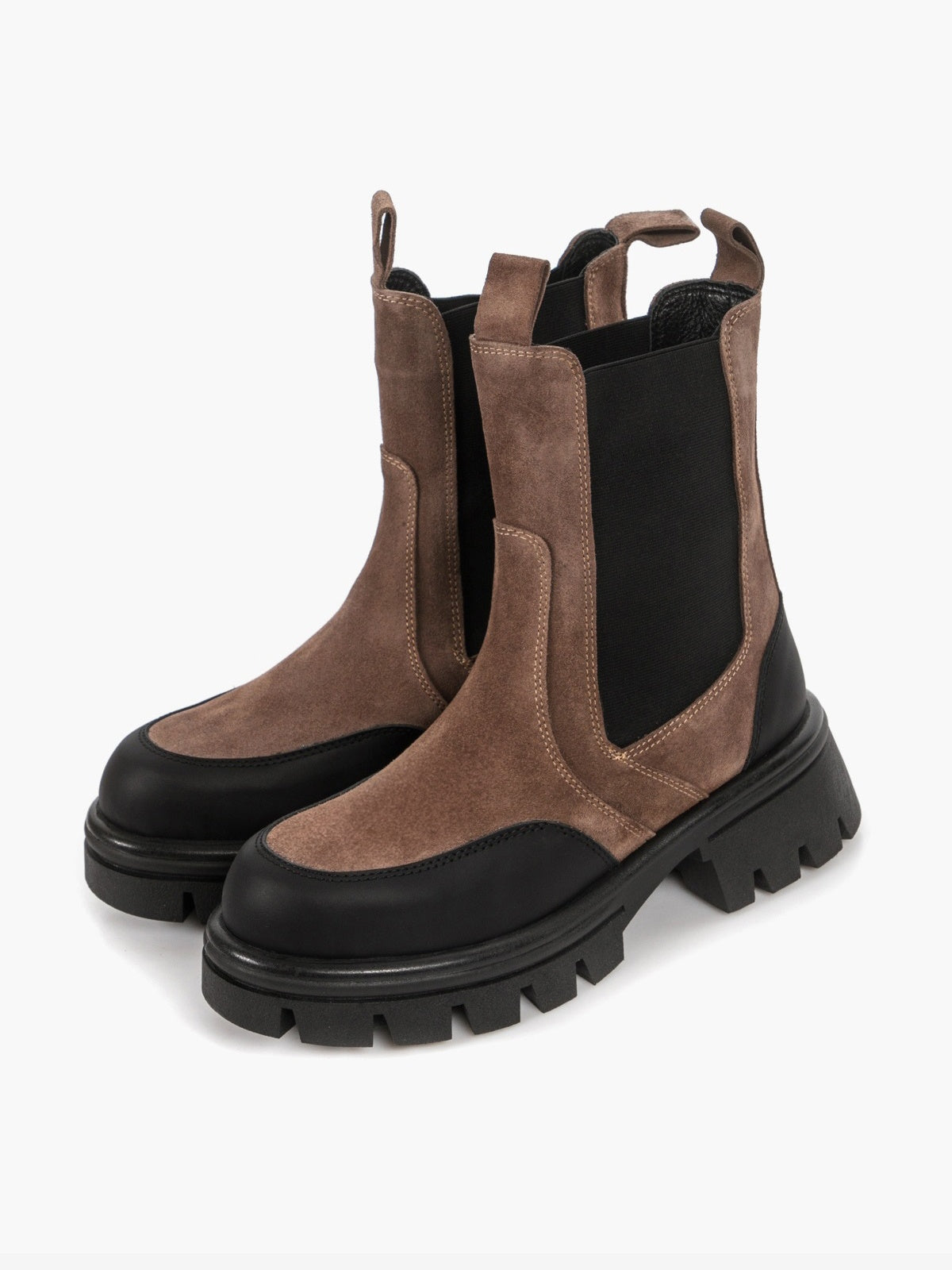 Women's leather shoes