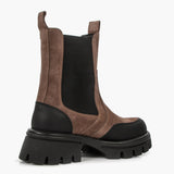 Women's leather shoes