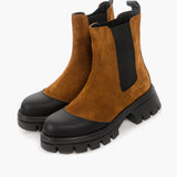 Women's leather shoes