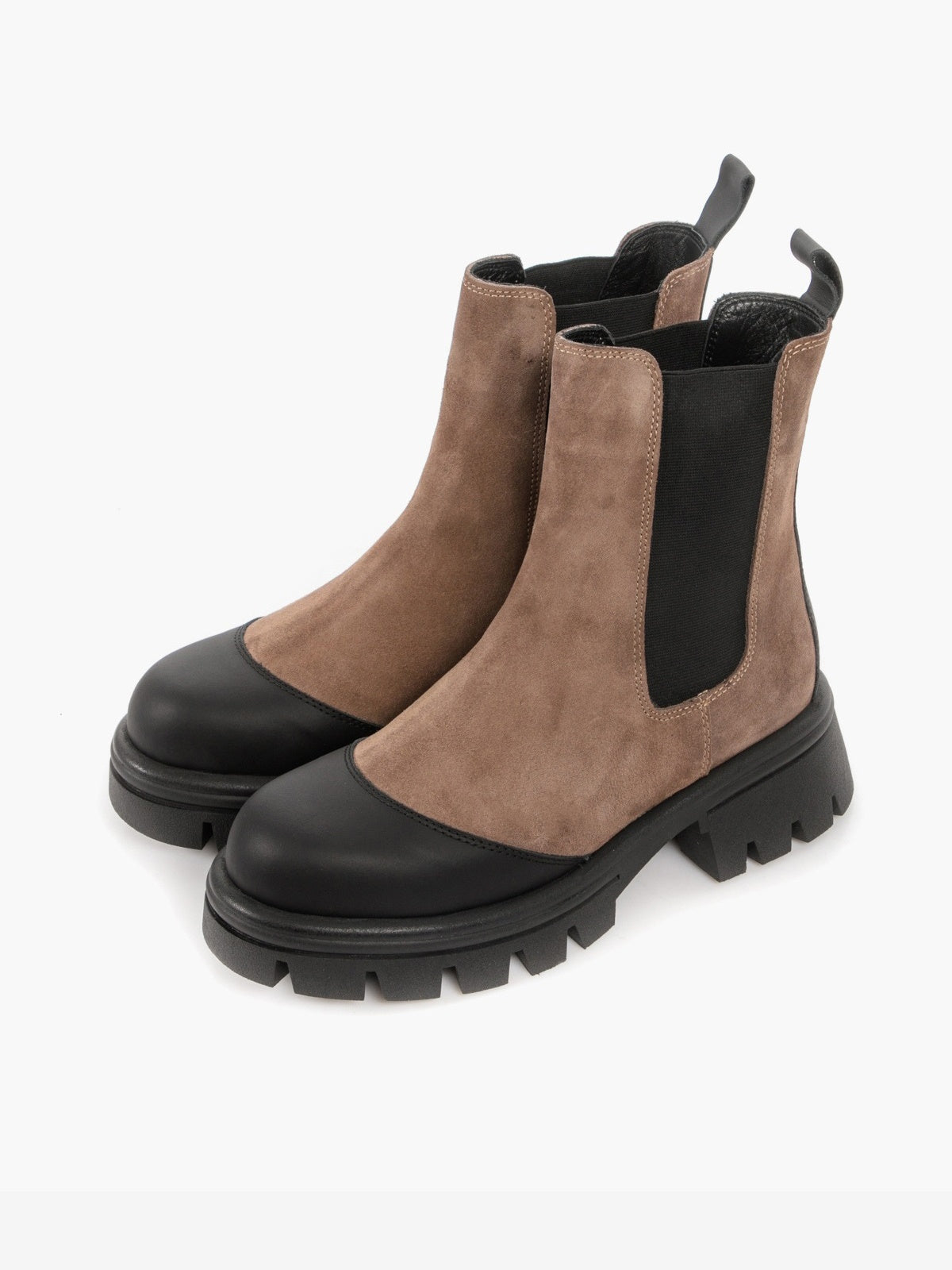 Women's leather shoes