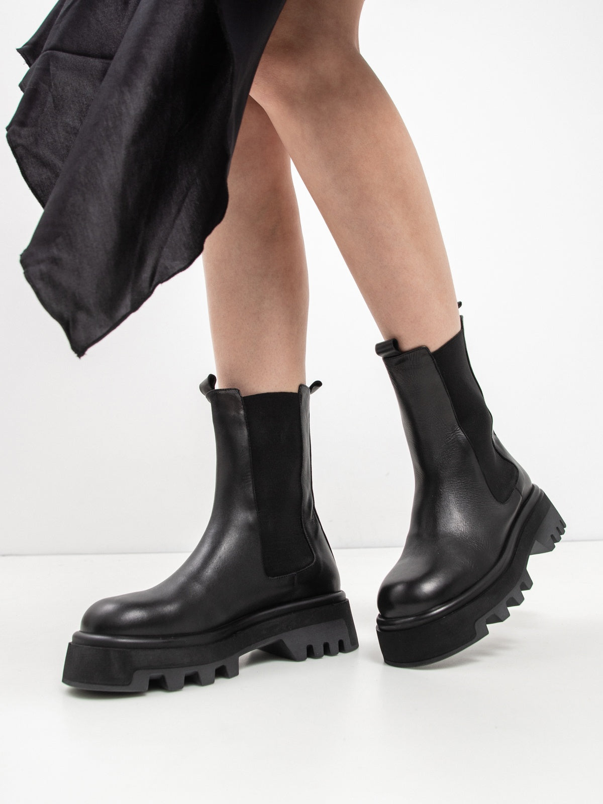 Women's shoes