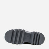 Women's leather boots with insulation