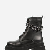 Women's heeled boots with insulation