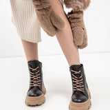 Women's leather shoes
