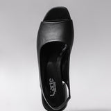 Women's leather sandals