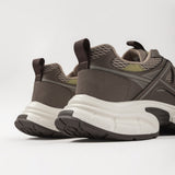Leisure shoes