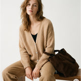 Women’s jumper made from alpaca wool
