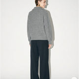 Women’s cashmere jumper