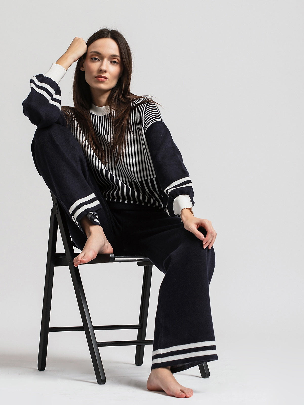 Women's sweater and trousers with cashmere