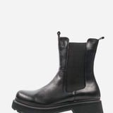 Women's leather shoes