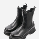 Women's leather shoes