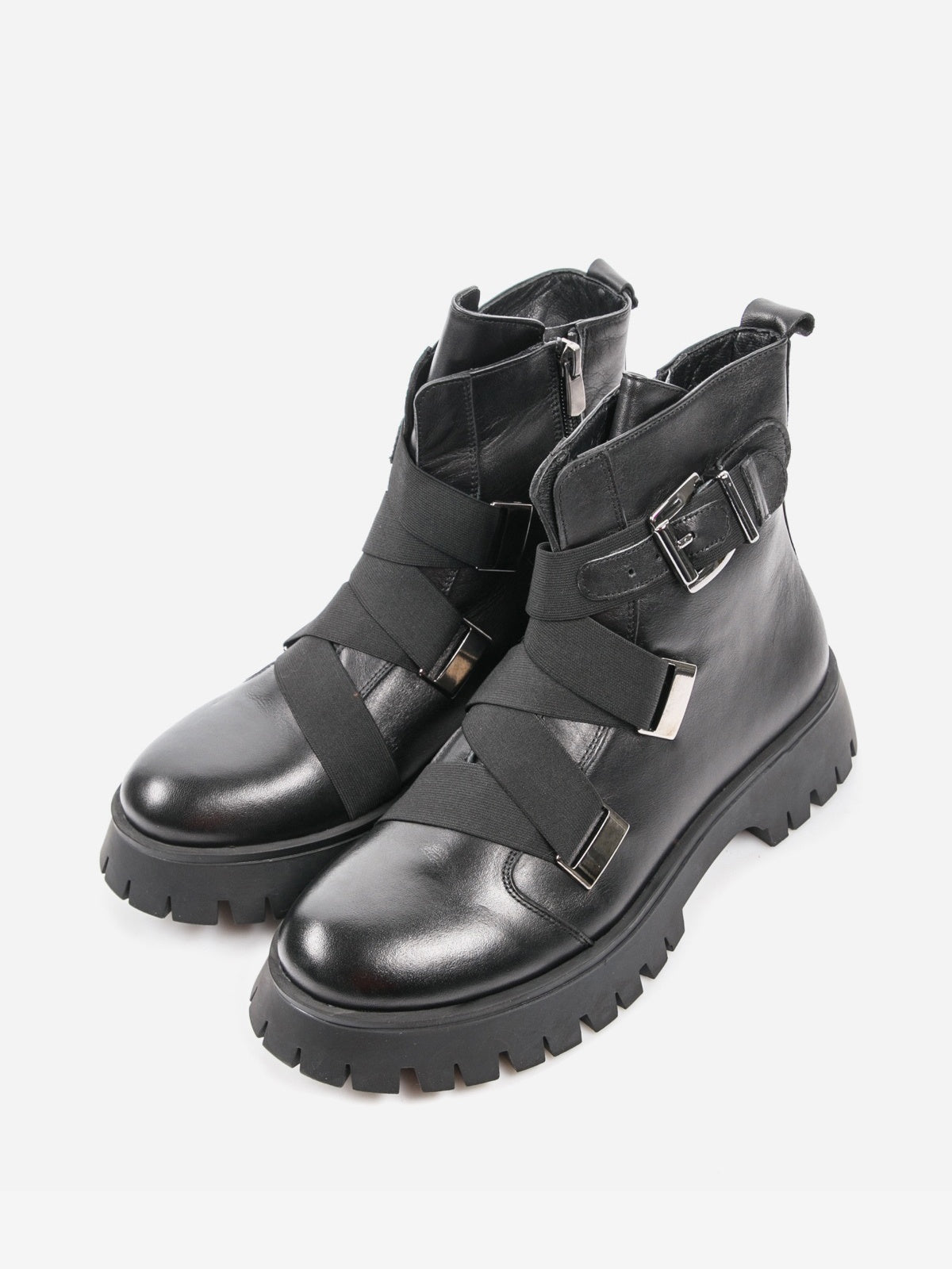 Women's leather shoes