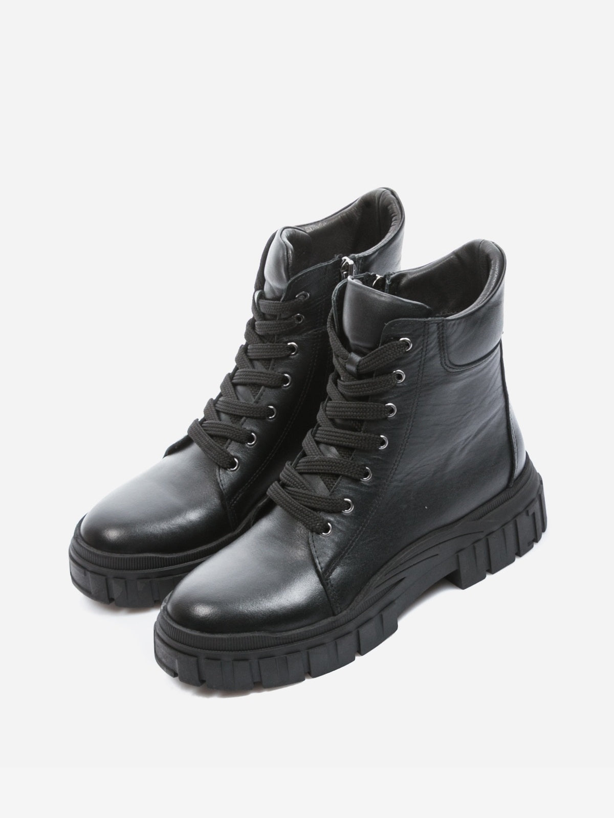 Women's leather shoes