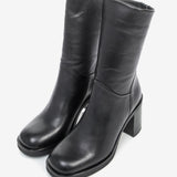 Women's leather shoes