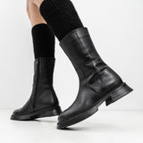 Women's leather boots with insulation