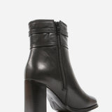 Women's leather shoes