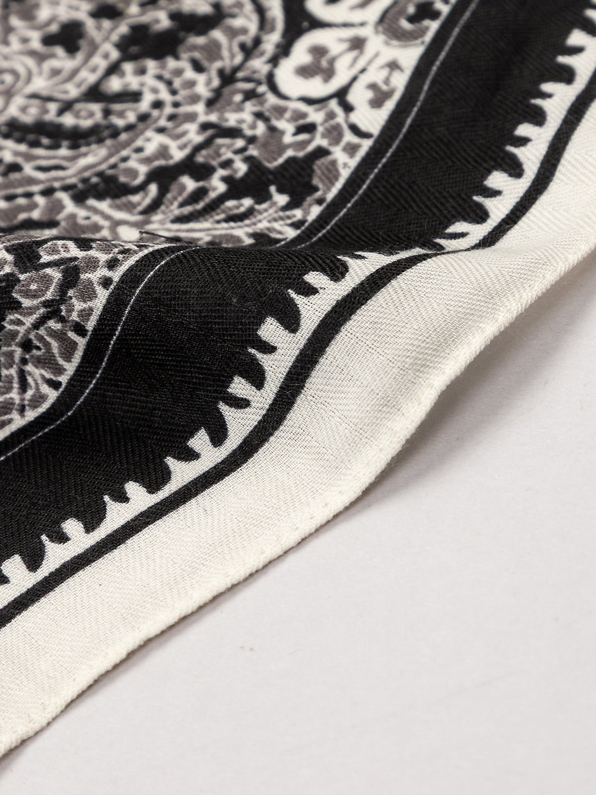 Women's headscarf