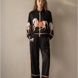 Women’s trousers with silk