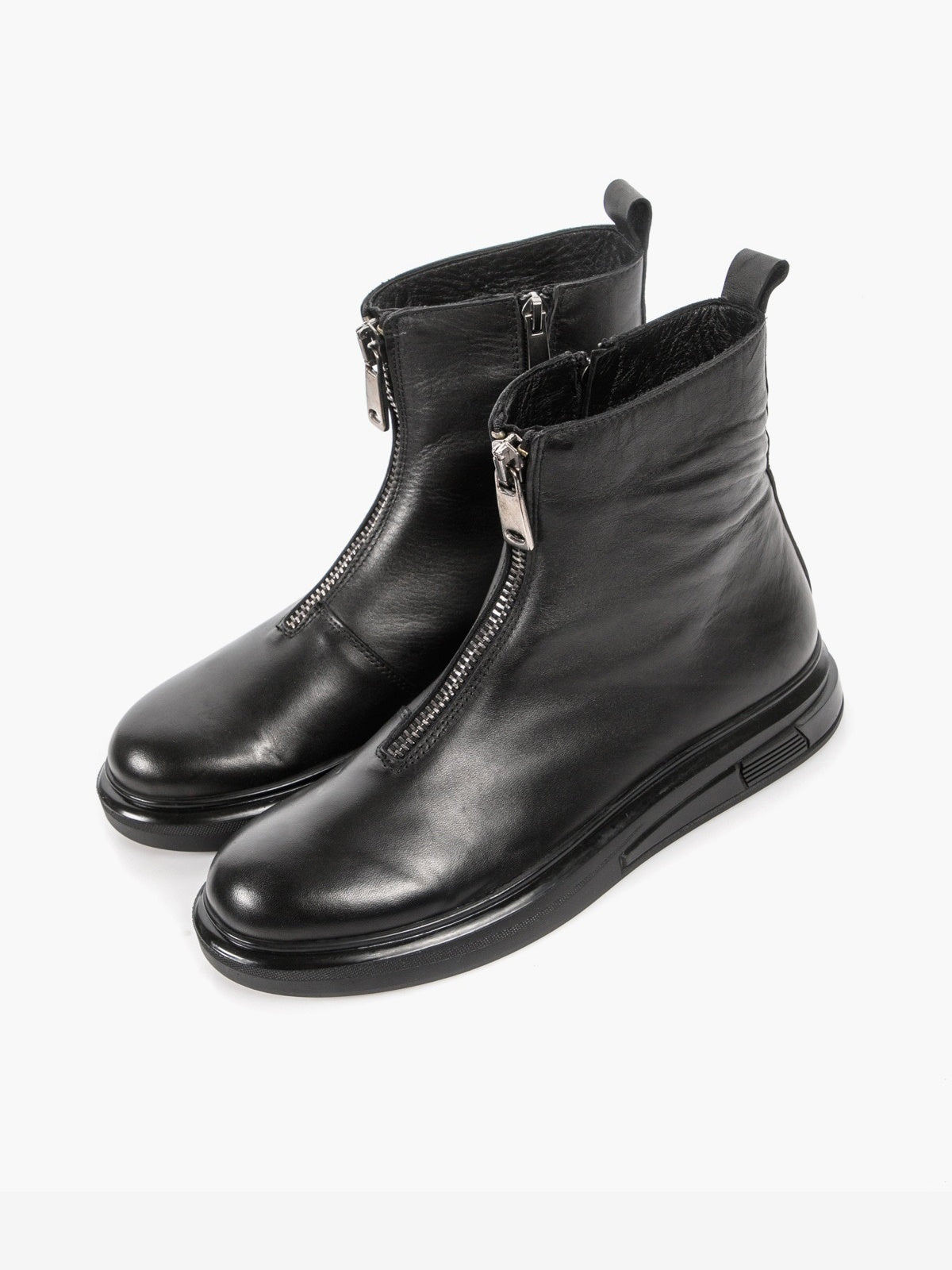 Women's leather shoes