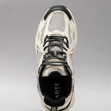 Leisure shoes
