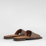 Women's slip-on leather mules