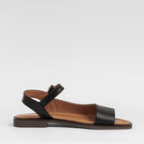 Women's leather slippers