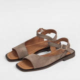 Women's leather slippers