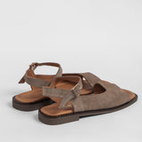 Women's leather slippers