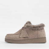 Women’s leather ankle boots with insulation