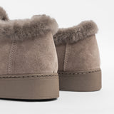 Women’s leather ankle boots with insulation