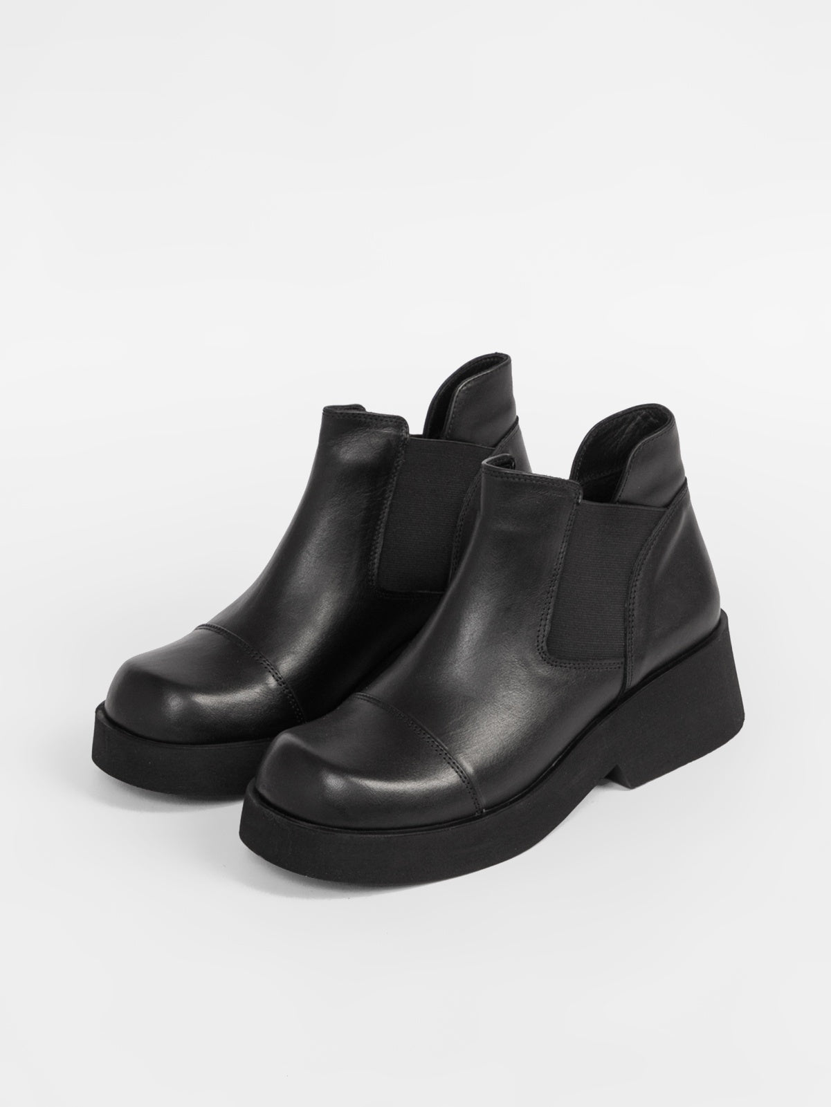 Women’s leather ankle boots