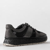 Women's casual shoes