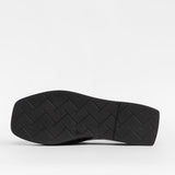 Women’s leather outdoor slippers