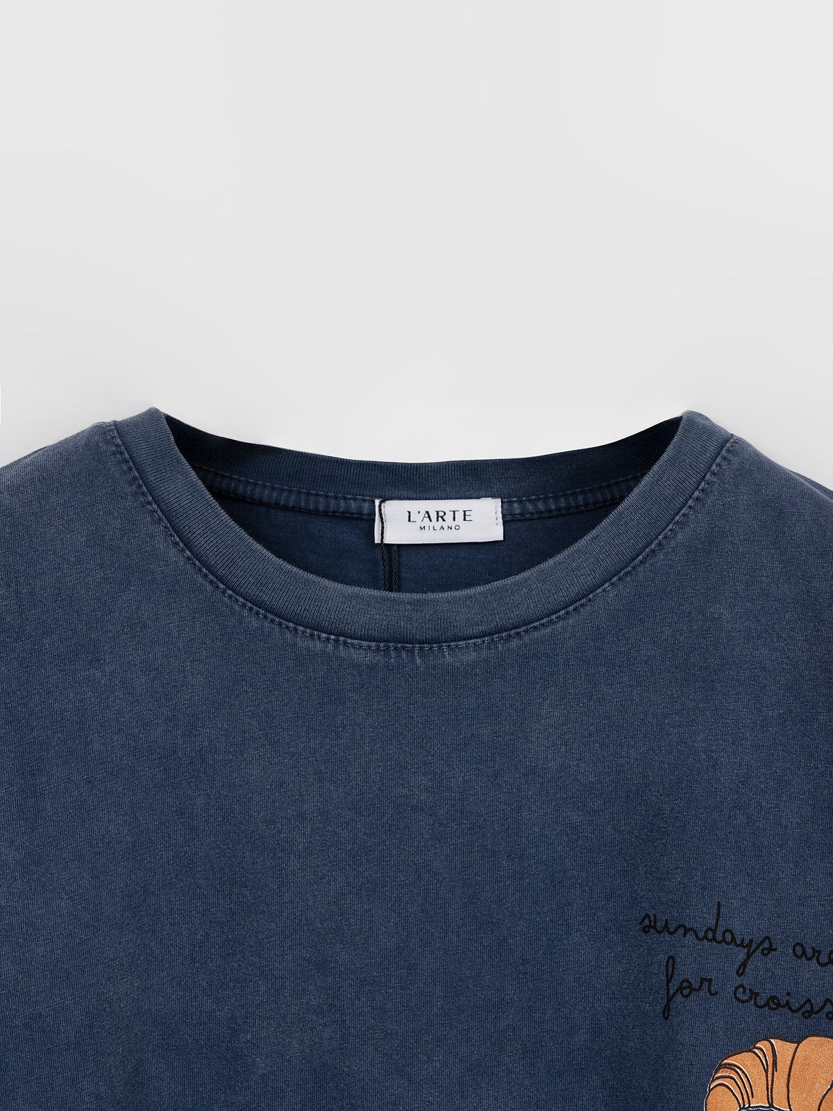 Women's short-sleeved shirt